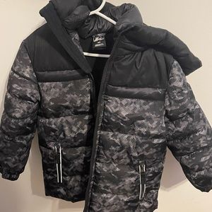 Boys puffer jacket 5/6